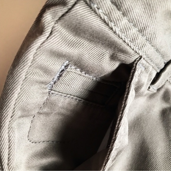 Banana Republic Ryan Fit Bootcut Chino Pants - Picture 5 of 5